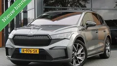 Grijs Gebruikt 2022 Skoda Enyaq iV SportLine SUV | € 30.450 (Eerlijke prijs)