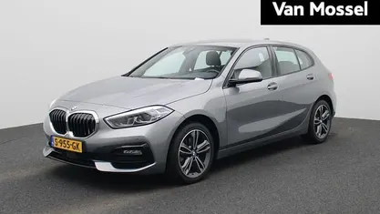 Occasion BMW 118 Basis 136 PK (100 kW) 2023 Grijs Hatchback