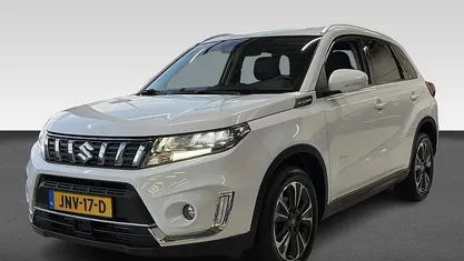 Gebruikt 2021 Suzuki Vitara Style SUV | € 22.940 (Eerlijke prijs)