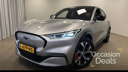 Occasion 2021 Ford Mustang Mach-E SUV | € 25.945 (Eerlijke prijs)