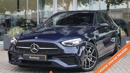 Blauw Occasion 2021 Mercedes C200 AMG line Sedan | € 36.700 (Eerlijke prijs)