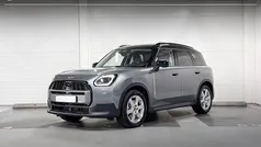 Smokey green Gebruikt 2024 Mini Countryman Classic SUV | € 42.900 (Eerlijke prijs)