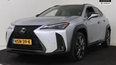 Grijs Gebruikt 2024 Lexus UX 250h Sport Design Packet SUV | € 44.950 (Eerlijke prijs)