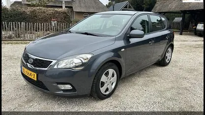 Occasion Kia Ceed 90 PK (66 kW) 2011 Hatchback