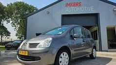 Grijs Gebruikt 2006 Renault Modus MPV | € 1.399 (Eerlijke prijs)