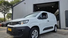 Wit Gebruikt 2021 Peugeot Partner Premium MPV | € 7.499 (Goede deal)