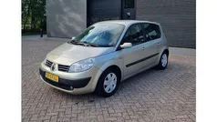 Beige Gebruikt 2006 Renault Scénic II MPV | € 2.595 (Eerlijke prijs)