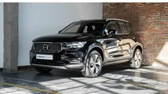 Zwart Gebruikt 2022 Volvo XC40 Inscription SUV | € 34.950 (Goede deal)
