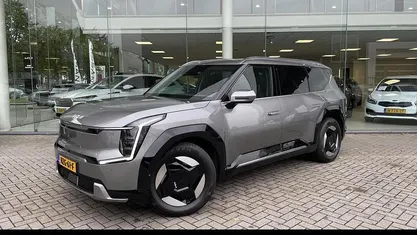 Nieuw Kia EV9 Plus 150 kW (204 PK) 2025 Grijs SUV