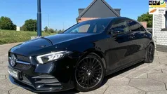 Zwart Gebruikt 2020 Mercedes A180 Business Hatchback | € 23.945 (Eerlijke prijs)