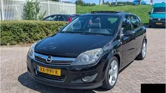 Gebruikt 2008 Opel Astra Executive Hatchback | € 3.650 (Eerlijke prijs)