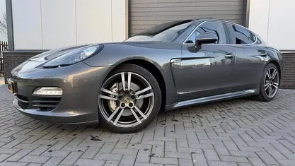 Grijs Gebruikt 2013 Porsche Panamera Sport Turismo Stationwagen | € 25.950 (Eerlijke prijs)