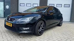 Zwart Gebruikt 2016 Seat Leon FR Hatchback | € 11.499 (Eerlijke prijs)
