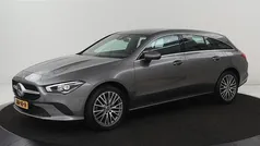 Grijs Gebruikt 2022 Mercedes E250 Urban Stationwagen | € 22.900 (Eerlijke prijs)