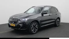 Grijs Gebruikt 2023 BMW iX3 Executive SUV | € 45.900 (Goede deal)