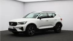 Wit Gebruikt 2024 Volvo XC40 Plus SUV | € 44.950 (Eerlijke prijs)