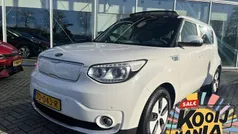 (1d) clear white s Gebruikt 2018 Kia Soul EV 3 SUV | € 12.945 (Eerlijke prijs)