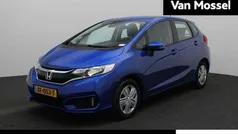 Blauw, metallic lak Gebruikt 2018 Honda Jazz Trend Hatchback | € 13.900 (Goede deal)