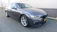 Grijs, metallic lak Gebruikt 2013 BMW 318 Executive Stationwagen | € 9.750 (Eerlijke prijs)