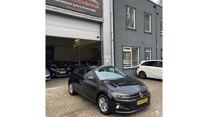 Occasion 2018 VW Polo Comfortline Hatchback | € 8.950 (Eerlijke prijs)