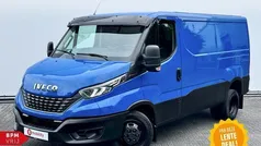 Blauw Gebruikt 2021 Iveco Daily Van | € 21.695 (Eerlijke prijs)
