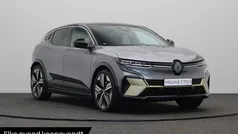 Gebruikt 2025 Renault Mégane Iconic Hatchback | € 40.845 (Eerlijke prijs)