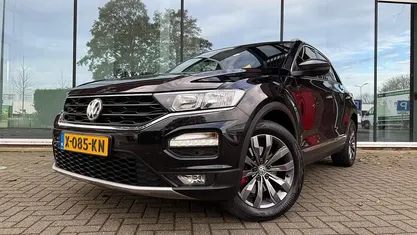 Occasion 2020 VW T-Roc Sportline SUV | € 24.890 (Eerlijke prijs)