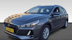 Bruin metallic Gebruikt 2018 Hyundai i30 Comfort Stationwagen | € 13.930 (Eerlijke prijs)