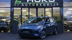 Blauw (metallic) Gebruikt 2025 Hyundai i10 Comfort Hatchback | € 21.650 (Eerlijke prijs)