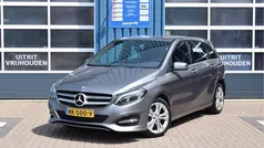 Grijs Gebruikt 2017 Mercedes B180 Ambition MPV | € 12.900 (Eerlijke prijs)