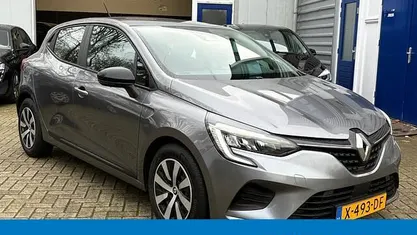 Occasion Renault Clio V Equilibre 91 PK (66 kW) 2023 Hatchback