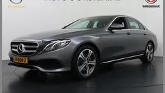 Grijs Gebruikt 2016 Mercedes E200 Ambition Sedan | € 22.895 (Super prijs)