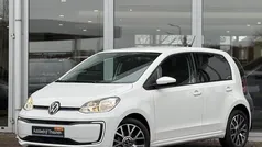 Wit Gebruikt 2022 VW e-up! Style Hatchback | € 18.900 (Eerlijke prijs)