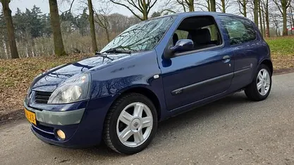 Occasion Renault Clio II 98 PK (72 kW) 2005 Hatchback