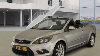 Occasion 2008 Ford Focus Titanium Cabriolet | € 3.899 (Eerlijke prijs)