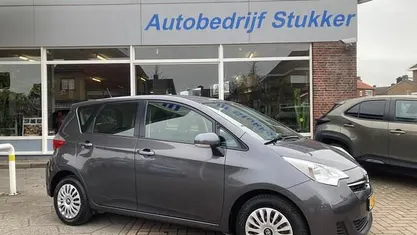 Occasion Toyota Verso-S 99 PK (72 kW) 2013 MPV