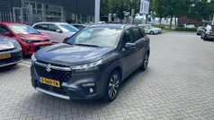 Grijs Gebruikt 2023 Suzuki SX4 S-Cross Style SUV | € 28.450 (Eerlijke prijs)