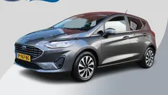 Grijs Gebruikt 2022 Ford Fiesta Titanium Hatchback | € 15.400 (Goede deal)