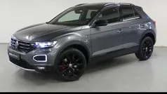 Grijs, metallic lak Gebruikt 2020 VW T-Roc Sportline SUV | € 25.945 (Eerlijke prijs)