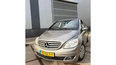 Grijs Gebruikt 2006 Mercedes B150 MPV | € 1.350 (Goede deal)