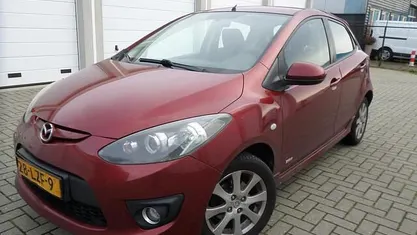 Gebruikt 2010 Mazda 2 Hatchback | € 1.249 (Super prijs)