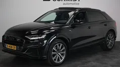 Zwart Gebruikt 2021 Audi Q8 S-Line SUV | € 59.995 (Eerlijke prijs)