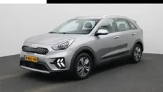 Grijs Gebruikt 2021 Kia Niro SUV | € 23.940 (Eerlijke prijs)
