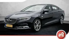 Blauw, metallic lak Gebruikt 2018 Opel Insignia Business Hatchback | € 22.900 (Goede deal)