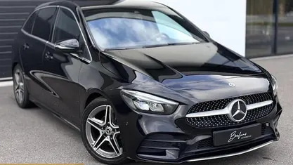 Occasion Mercedes B200 Business 163 PK (119 kW) 2019 Zwart MPV