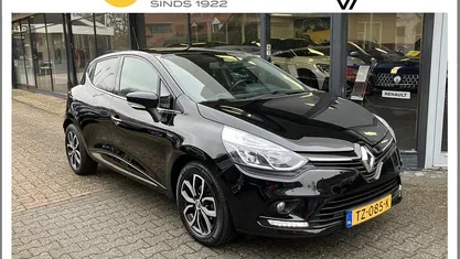 Occasion Renault Clio IV LIMITED 90 PK (66 kW) 2018 Noir nacre (zwart metallic) Hatchback