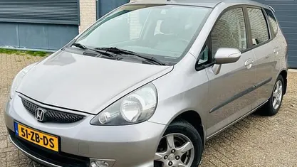 Occasion Honda Jazz LS 83 PK (61 kW) 2007 Grijs Hatchback