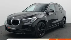 Zwart Gebruikt 2022 BMW X1 Comfort Edition SUV | € 33.450 (Eerlijke prijs)
