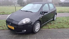 Zwart, metallic lak Gebruikt 2009 Fiat Grande Punto Dynamic Hatchback | € 1.695 (Goede deal)