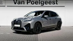 Grijs Gebruikt 2023 BMW iX Performance SUV | € 54.900 (Eerlijke prijs)